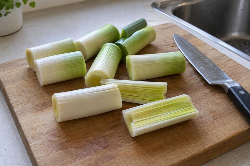 Rens porrerne mellem lagene – Porrer med sennepsvinaigrette